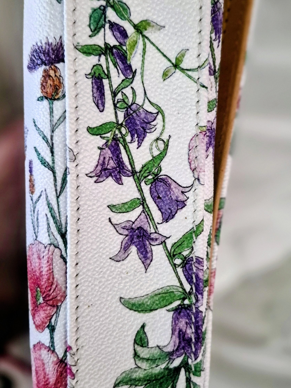 Dooney & Bourke White Floral Crossbody Bag - Picture 10 of 11